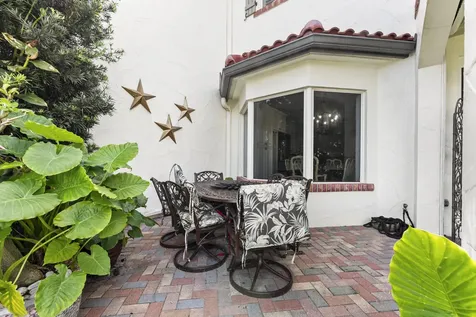1527 Estuary Trail Delray Beach FL 33483