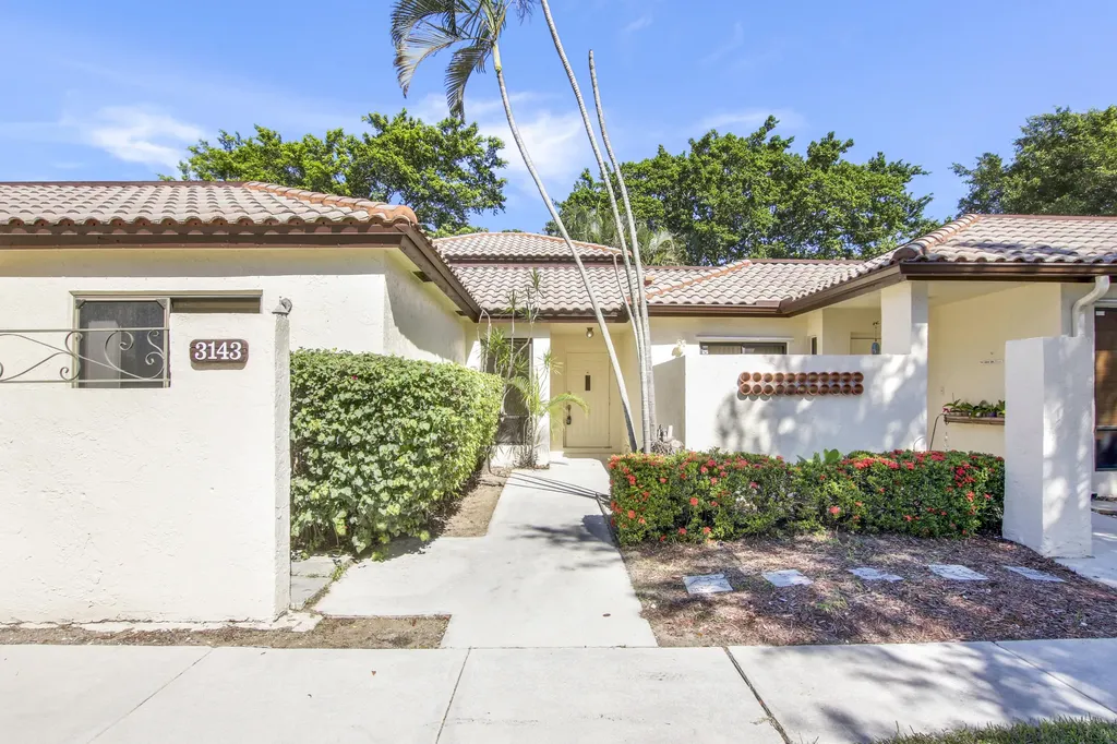 3143 Kingswood Terrace Boca Raton FL 33431