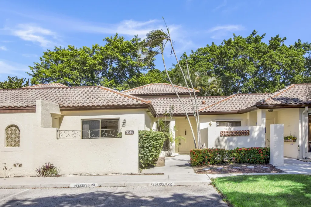 3143 Kingswood Terrace Boca Raton FL 33431