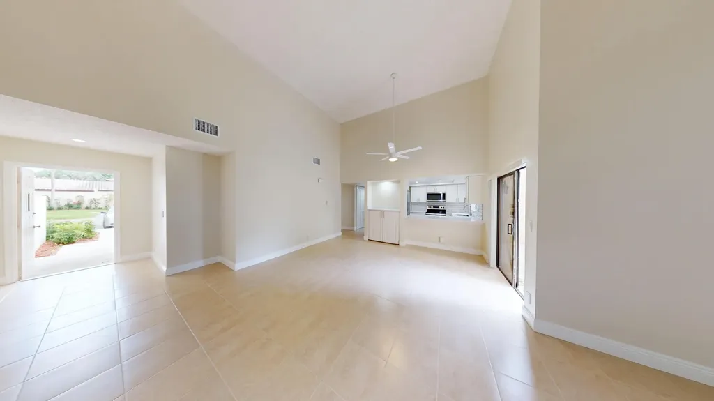 3143 Kingswood Terrace Boca Raton FL 33431