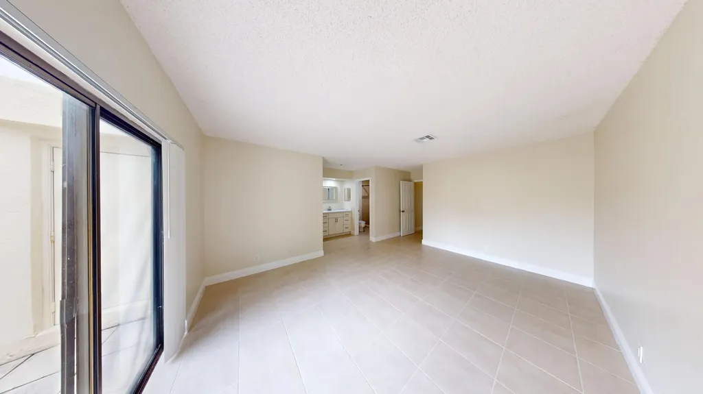 3143 Kingswood Terrace Boca Raton FL 33431