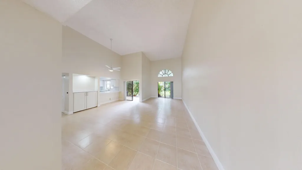3143 Kingswood Terrace Boca Raton FL 33431