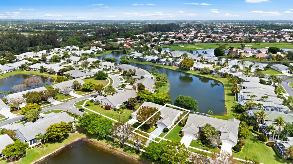 7825 Aberdeen Lakes Drive Boynton Beach FL 33472