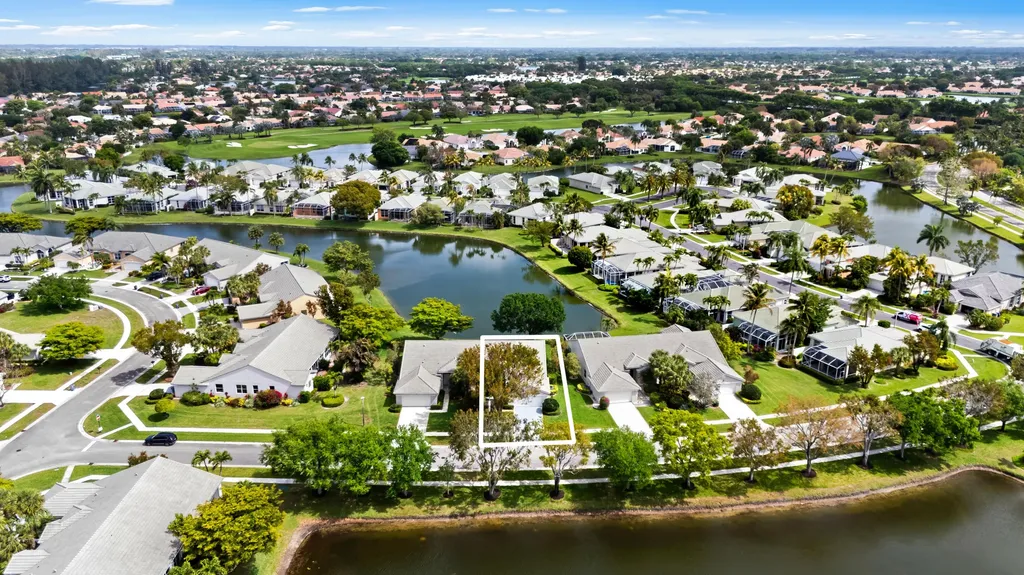 7825 Aberdeen Lakes Drive Boynton Beach FL 33472