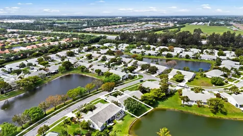7825 Aberdeen Lakes Drive Boynton Beach FL 33472