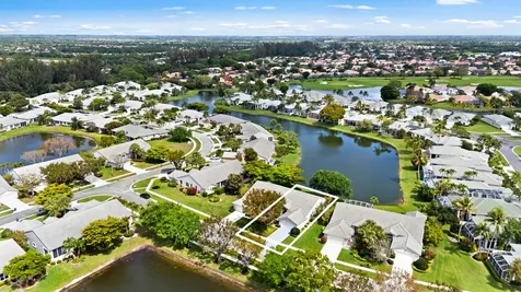 7825 Aberdeen Lakes Drive Boynton Beach FL 33472