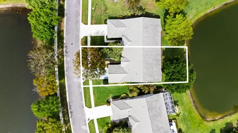 7825 Aberdeen Lakes Drive Boynton Beach FL 33472