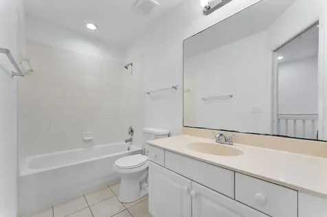 995 Abaco Lane Riviera Beach FL 33404