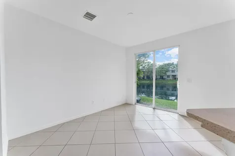 995 Abaco Lane Riviera Beach FL 33404