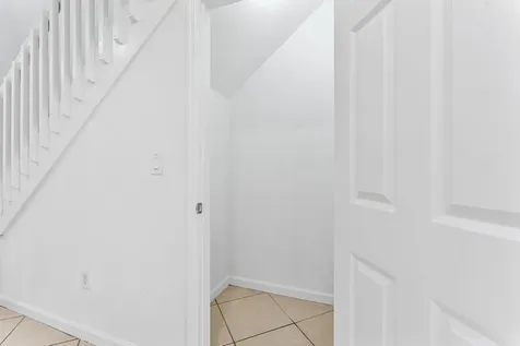995 Abaco Lane Riviera Beach FL 33404