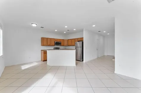 995 Abaco Lane Riviera Beach FL 33404