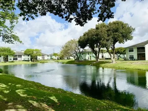8749 NW 39th Street Sunrise FL 33351