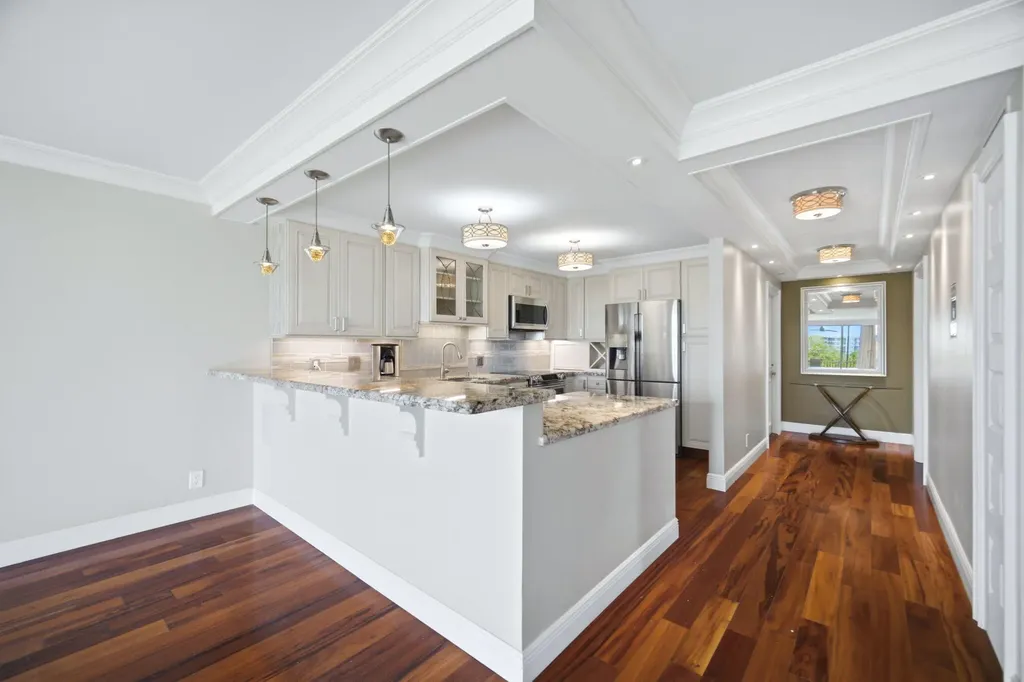 2901 S Palm Aire Drive Pompano Beach FL 33069