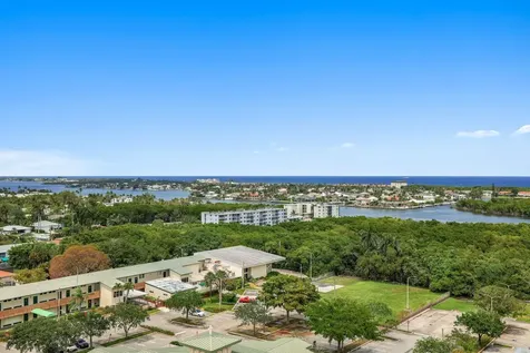 450 N Federal Highway Boynton Beach FL 33435