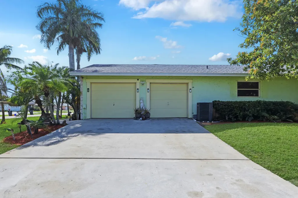 7137 Saint Andrews Road Lake Worth FL 33467