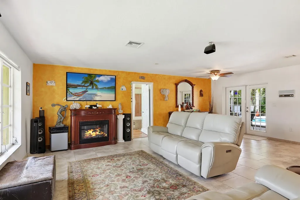 7137 Saint Andrews Road Lake Worth FL 33467