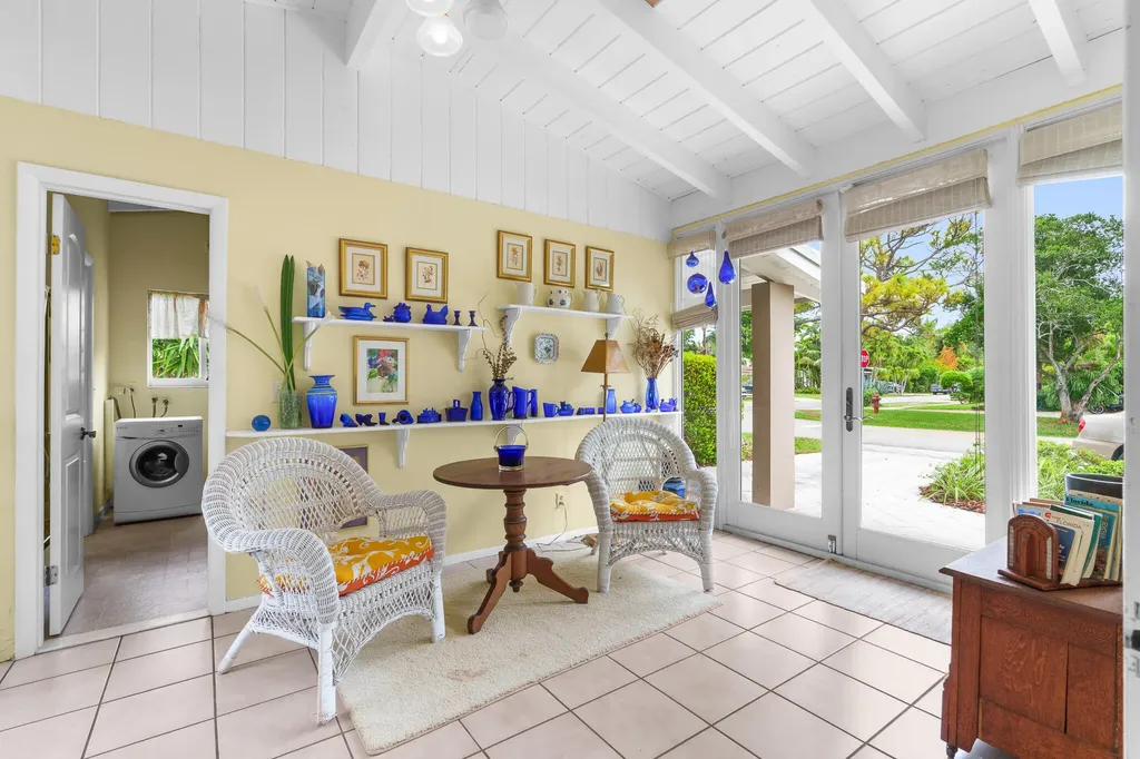 1617 NE 8th Avenue Fort Lauderdale FL 33305