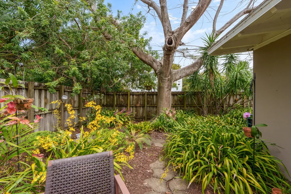 1617 NE 8th Avenue Fort Lauderdale FL 33305