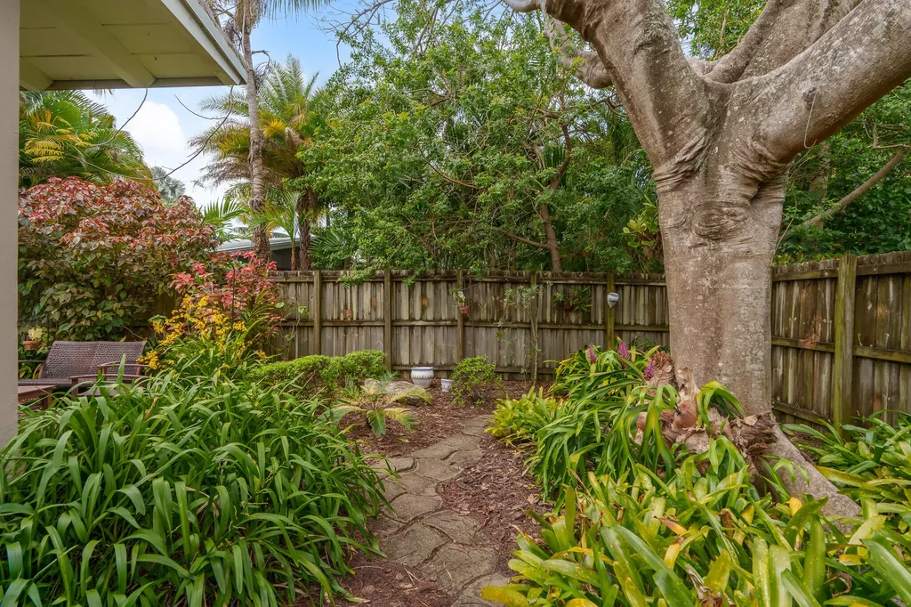 1617 NE 8th Avenue Fort Lauderdale FL 33305