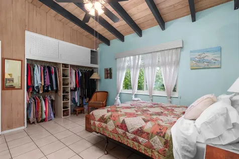1617 NE 8th Avenue Fort Lauderdale FL 33305