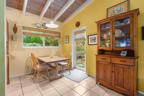 1617 NE 8th Avenue Fort Lauderdale FL 33305