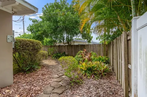 1617 NE 8th Avenue Fort Lauderdale FL 33305