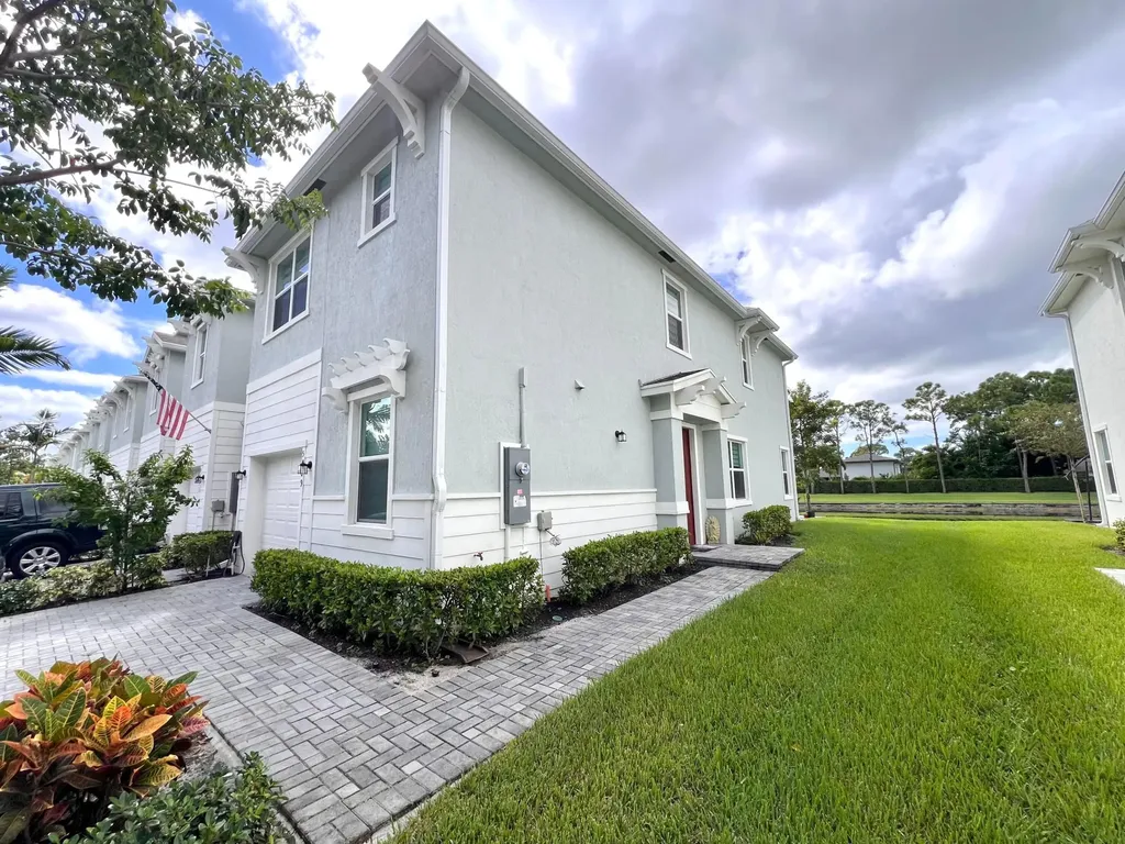 5409 Flannigan Way Lake Worth FL 33463