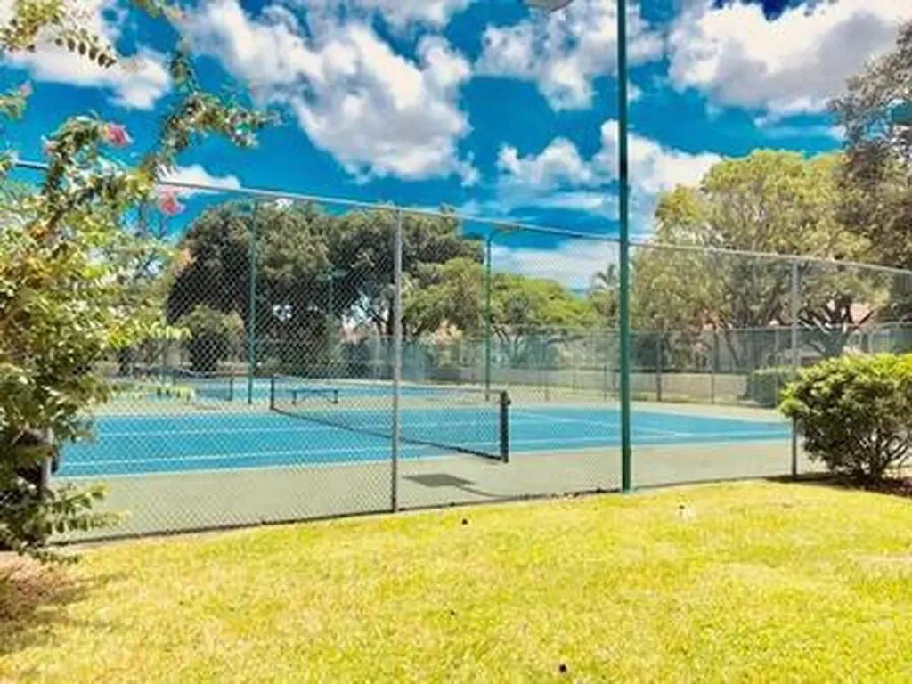 512 Gardens Drive Pompano Beach FL 33069