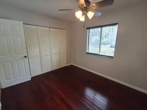 512 Gardens Drive Pompano Beach FL 33069