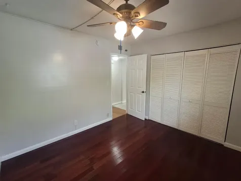 512 Gardens Drive Pompano Beach FL 33069