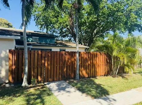 1005 Manor Drive Palm Springs FL 33461