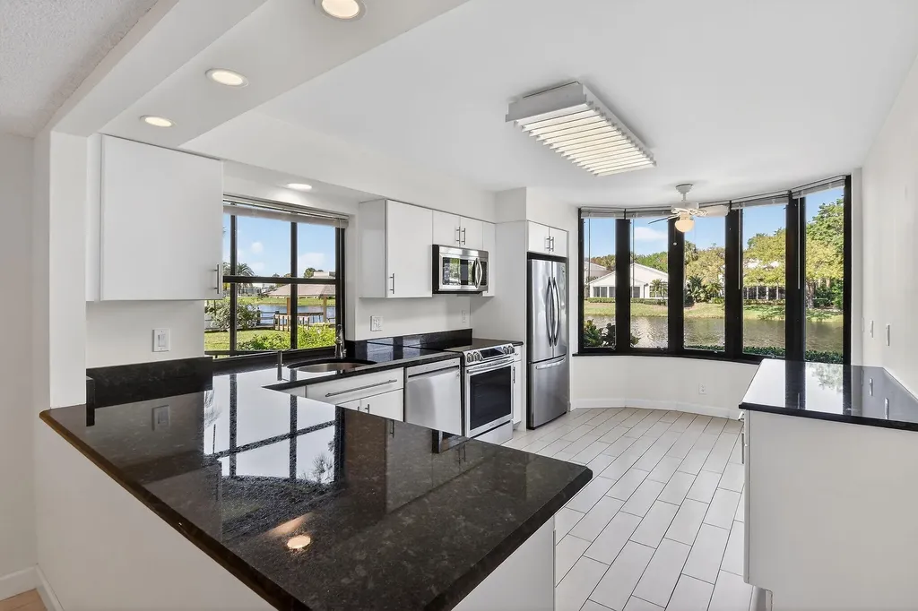 17081 Waterbend Drive Jupiter FL 33477