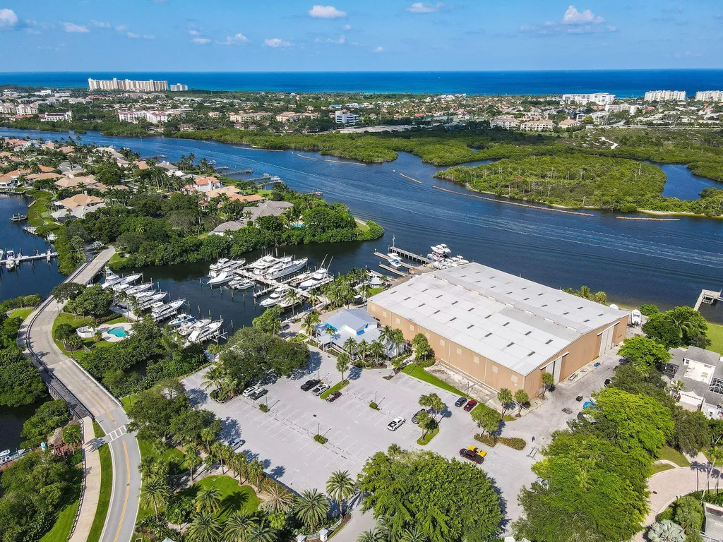 17081 Waterbend Drive Jupiter FL 33477