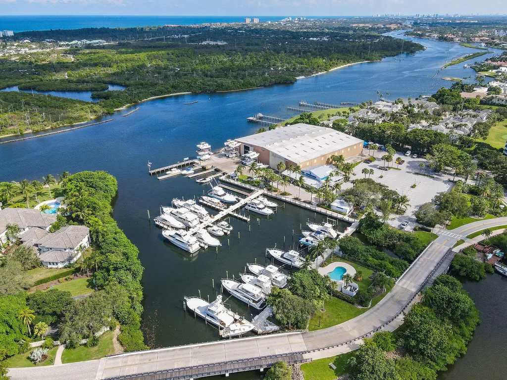 17081 Waterbend Drive Jupiter FL 33477