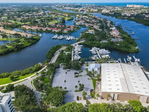 17081 Waterbend Drive Jupiter FL 33477