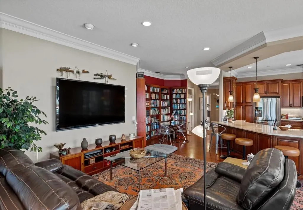 923 Augusta Pointe Drive Palm Beach Gardens FL 33418