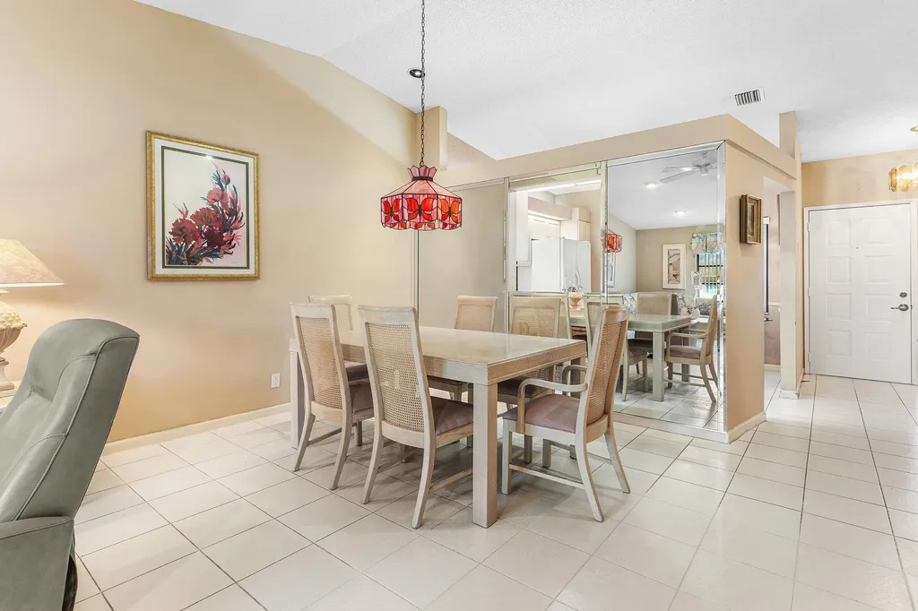 8298 Springlake Drive Boca Raton FL 33496