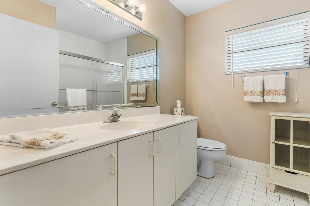 8298 Springlake Drive Boca Raton FL 33496