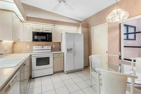 8298 Springlake Drive Boca Raton FL 33496