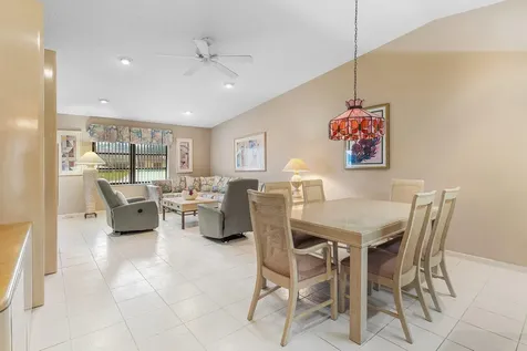 8298 Springlake Drive Boca Raton FL 33496