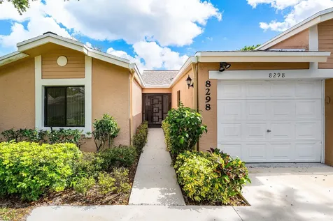 8298 Springlake Drive Boca Raton FL 33496