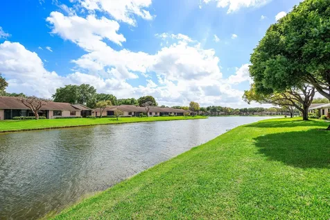 8298 Springlake Drive Boca Raton FL 33496
