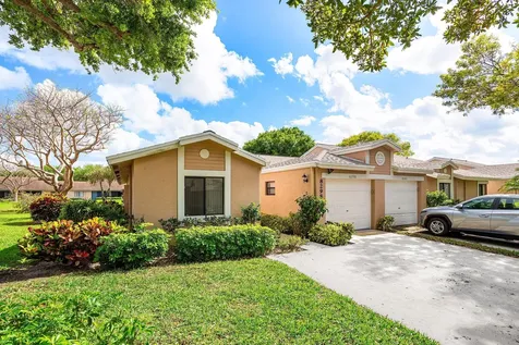 8298 Springlake Drive Boca Raton FL 33496