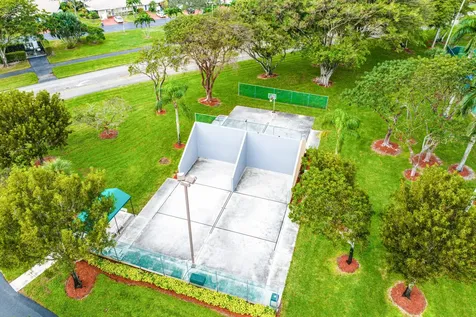 8298 Springlake Drive Boca Raton FL 33496