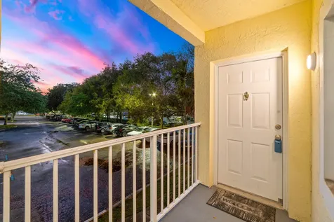 2901 Riverside Drive Coral Springs FL 33065