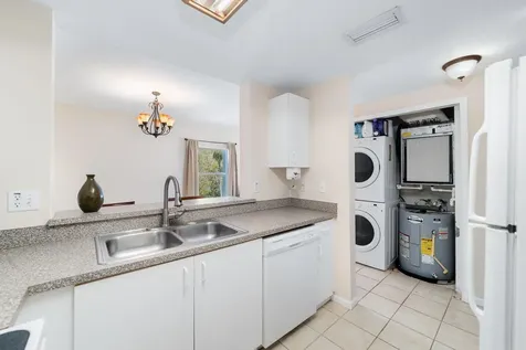 2901 Riverside Drive Coral Springs FL 33065