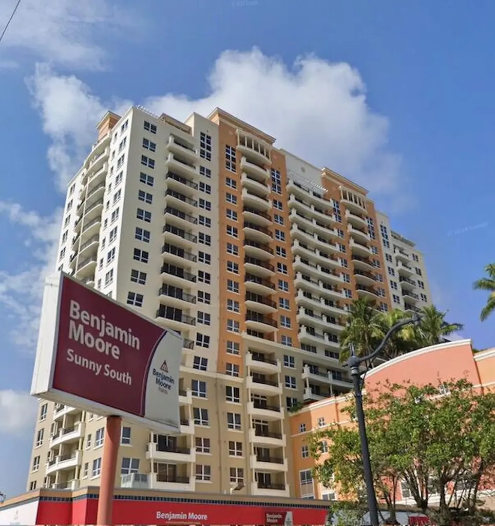 3232 Coral Way Miami FL 33145