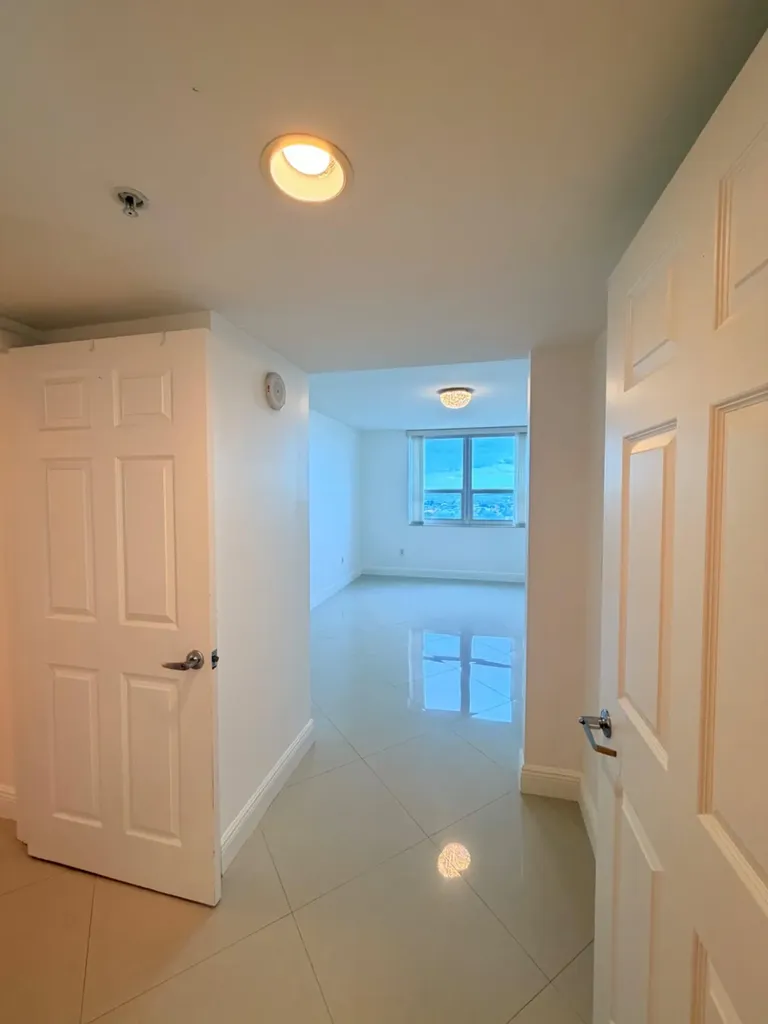 3232 Coral Way Miami FL 33145