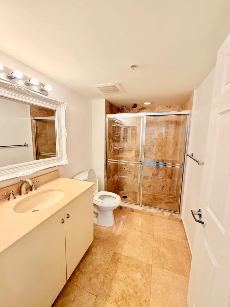 3232 Coral Way Miami FL 33145