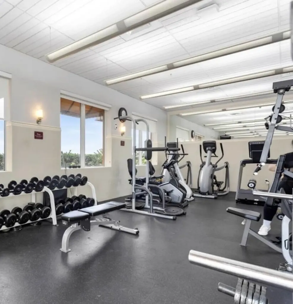 3232 Coral Way Miami FL 33145